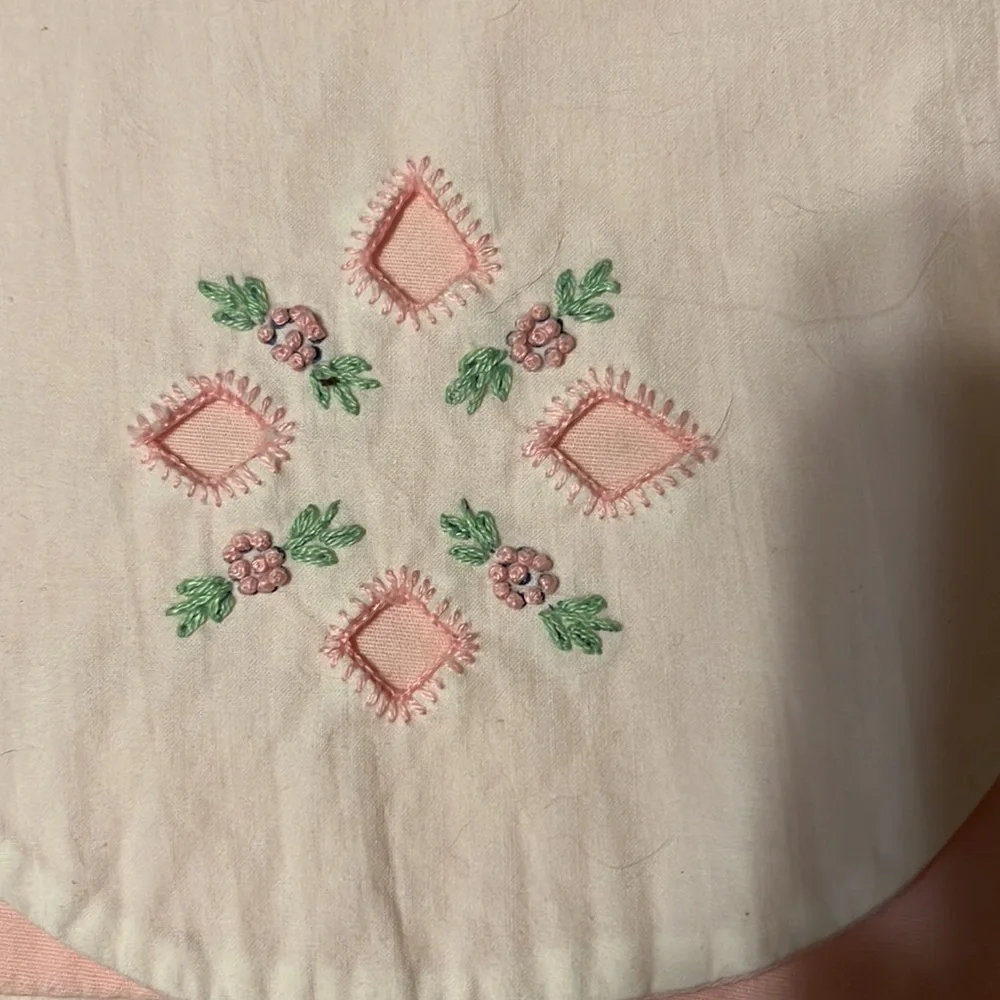 Pillow cases, (2 pair)pink/white. Custom . Standard